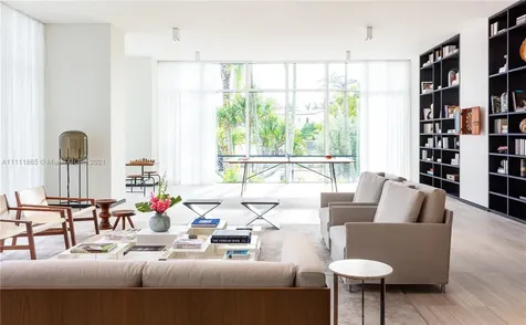 4701 N Meridian Avenue Miami Beach FL 33140