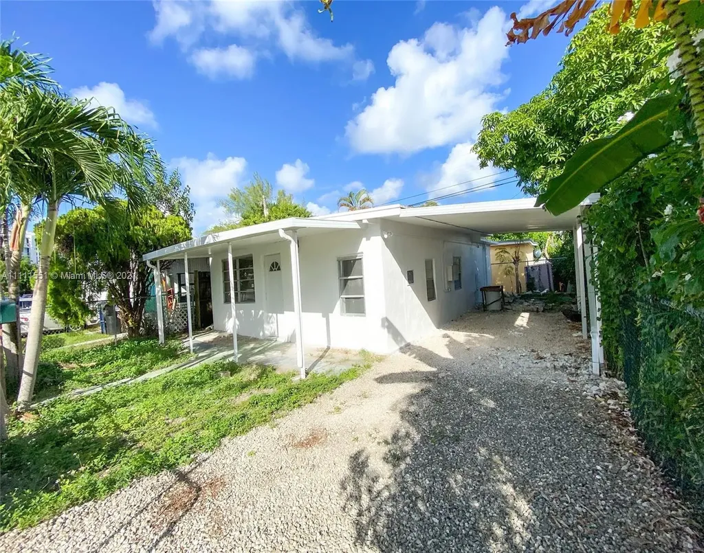 13625 NE 20th Place North Miami Beach FL 33181