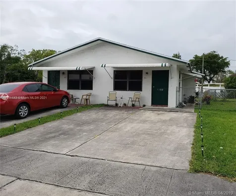 1100-1102 N 61st Avenue Hollywood FL 33024