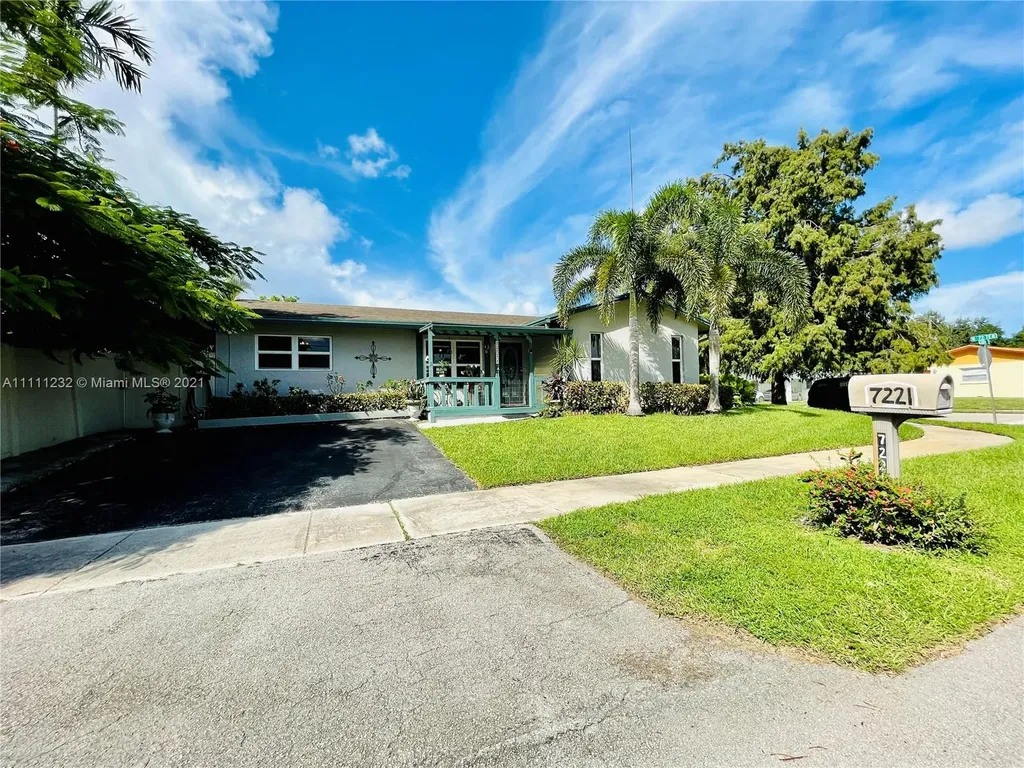 7221 Cody Street Hollywood FL 33024
