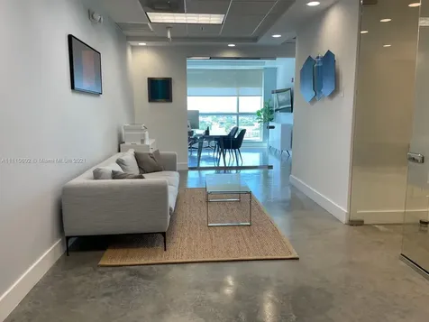 175 SW 7th Street Miami FL 33130