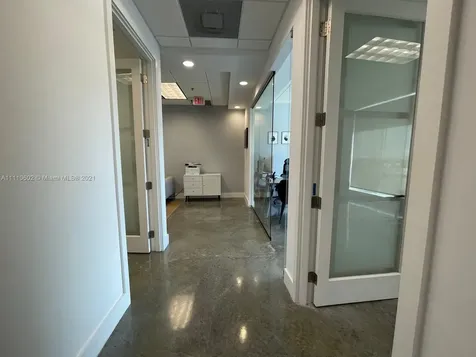 175 SW 7th Street Miami FL 33130