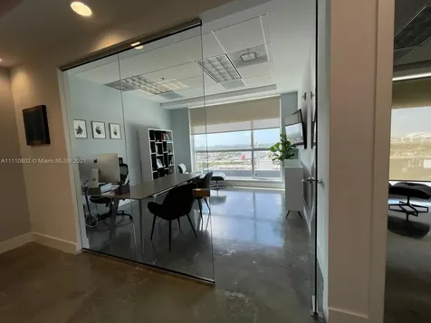 175 SW 7th Street Miami FL 33130