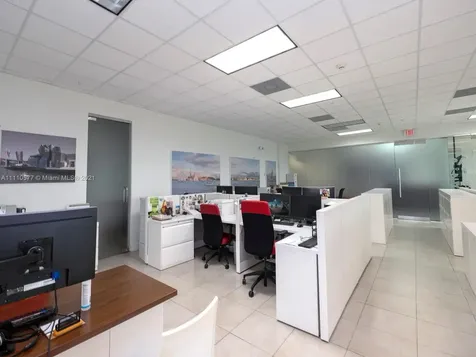 175 SW 7th Street Miami FL 33130