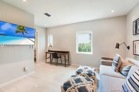1220 W 21st Street Miami Beach FL 33140