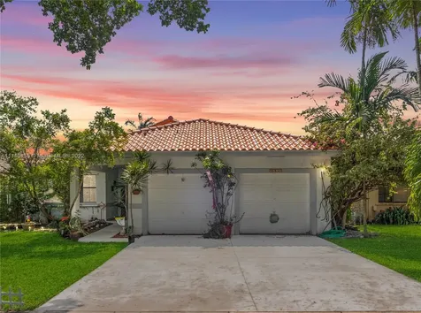 8738 NW 150th Terrace Miami Lakes FL 33018