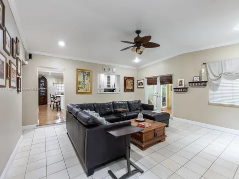 817 Algeria Avenue Coral Gables FL 33134