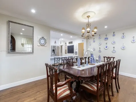 817 Algeria Avenue Coral Gables FL 33134