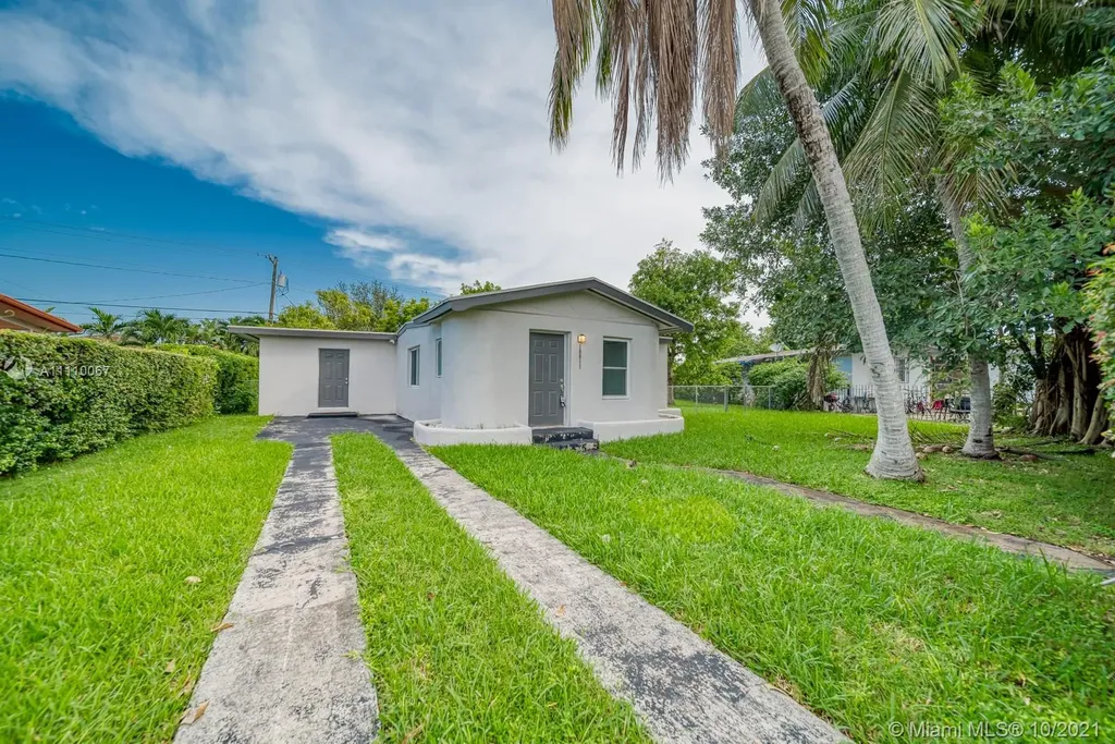 10011 SW 43rd Street Miami FL 33165