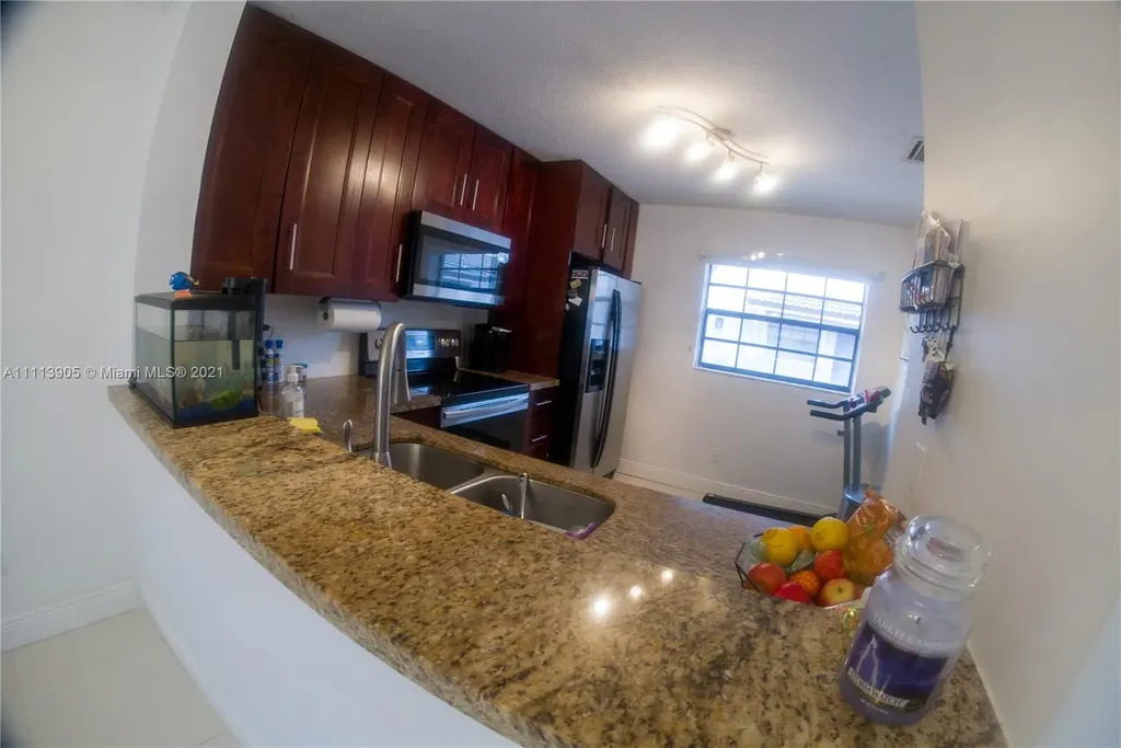 11669 NW 11th Street Pembroke Pines FL 33026