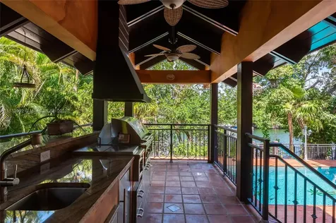6960 Mira Flores Avenue Coral Gables FL 33143