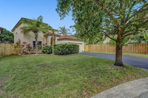 5551 NW 50th Way Coconut Creek FL 33073