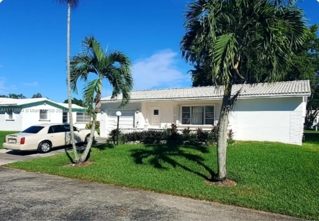1340 NW 87th Lane Plantation FL 33322
