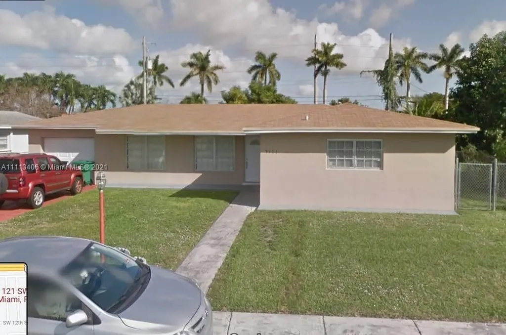 1121 SW 102nd Court Miami FL 33174