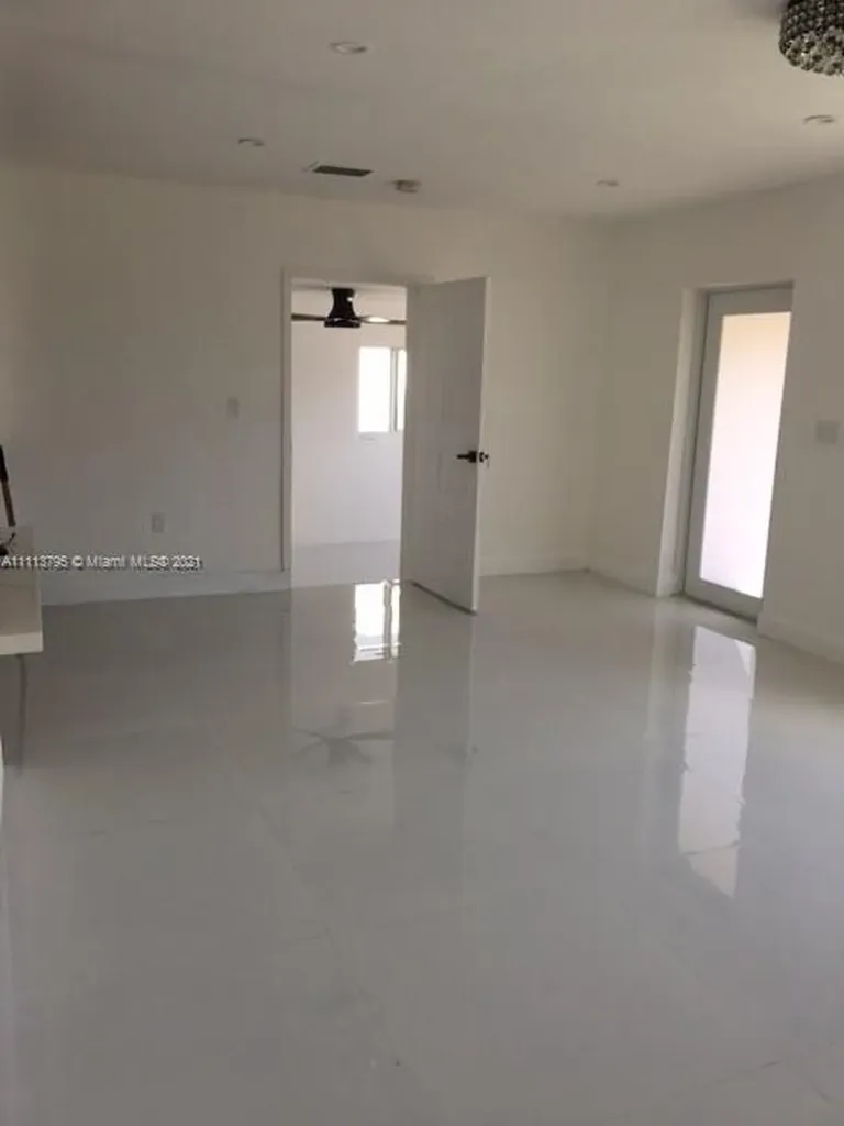 620 SW 71st Court Miami FL 33144
