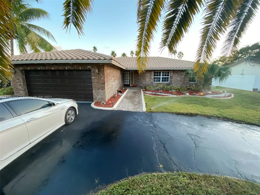 8940 NW 2nd Street Coral Springs FL 33071