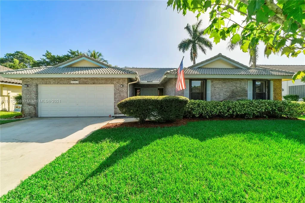 4017 NW 72nd Avenue Coral Springs FL 33065