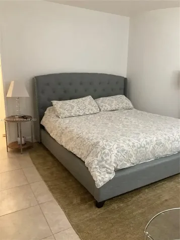 5161 Collins Avenue Miami Beach FL 33140