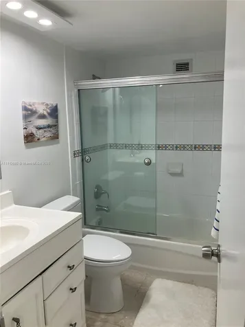 5161 Collins Avenue Miami Beach FL 33140