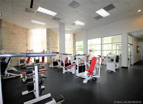 5161 Collins Avenue Miami Beach FL 33140