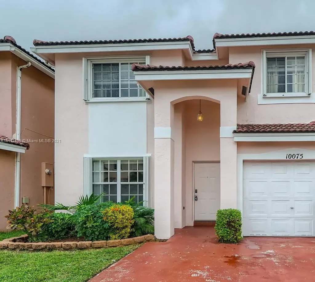 10075 SW 163rd Place Miami FL 33196