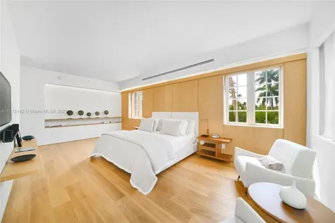 7821 Fisher Island Drive Miami Beach FL 33109