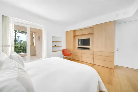 7821 Fisher Island Drive Miami Beach FL 33109