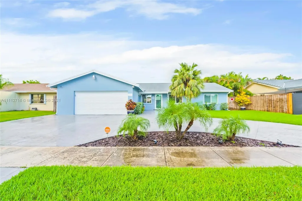 14055 SW 48th Terrace Miami FL 33175