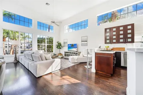 2525 Sea Island Drive Fort Lauderdale FL 33301