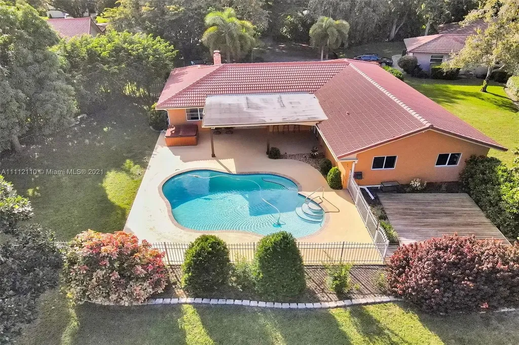 9271 NW 5th Court Coral Springs FL 33071