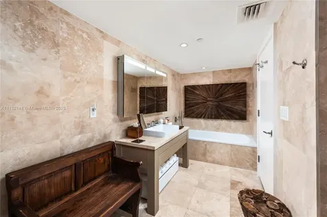 102 24th Street Miami Beach FL 33139