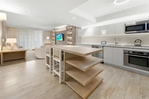 102 24th Street Miami Beach FL 33139