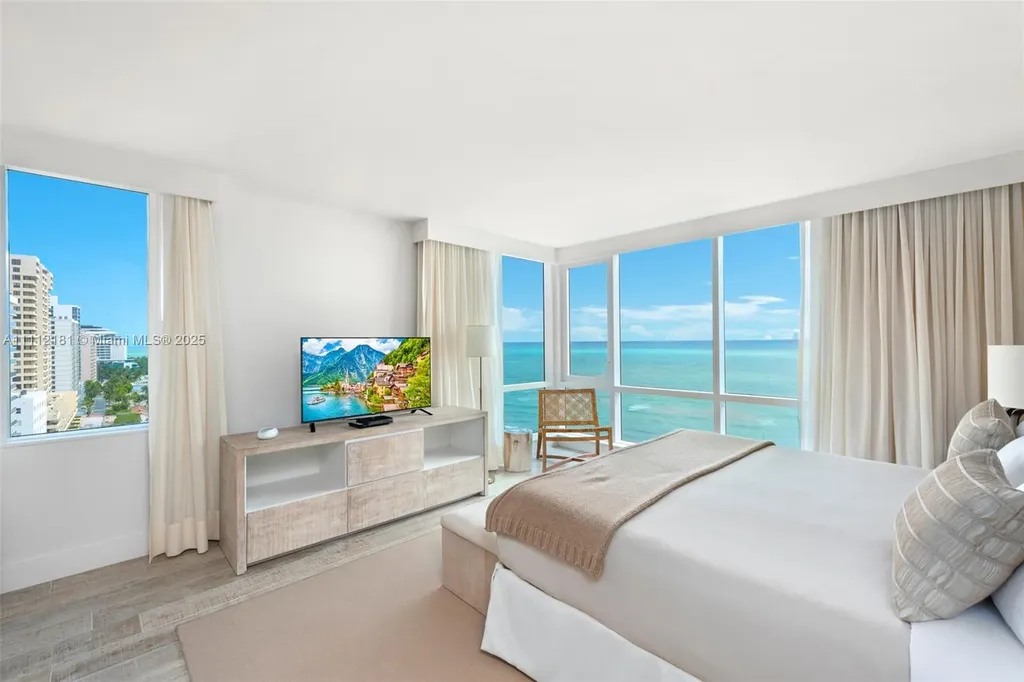 102 24th Street Miami Beach FL 33139