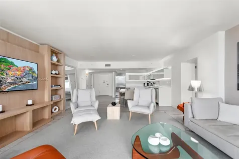 102 24th Street Miami Beach FL 33139