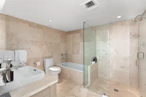 102 24th Street Miami Beach FL 33139