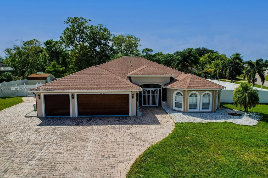 1250 SE Coral Reef Street Port St. Lucie FL 34983