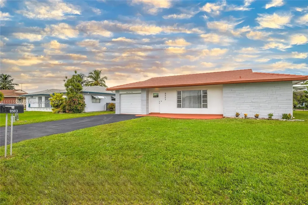 9503 NW 70th Place Tamarac FL 33321
