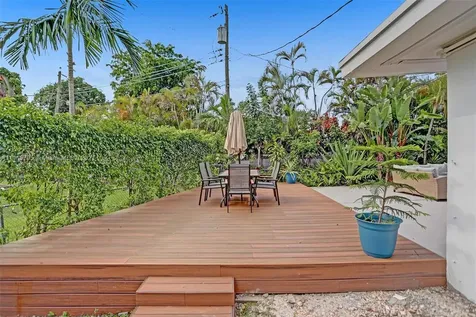 18560 NE 20th Court North Miami Beach FL 33179