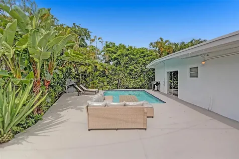 18560 NE 20th Court North Miami Beach FL 33179