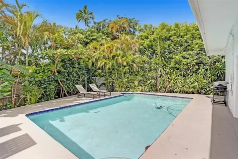 18560 NE 20th Court North Miami Beach FL 33179