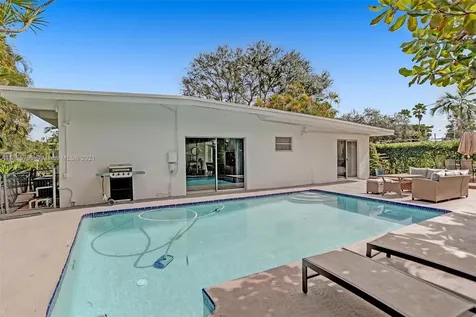 18560 NE 20th Court North Miami Beach FL 33179
