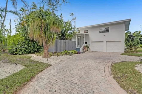 18560 NE 20th Court North Miami Beach FL 33179