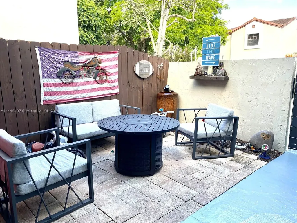 15375 SW 104th Terrace Miami FL 33196