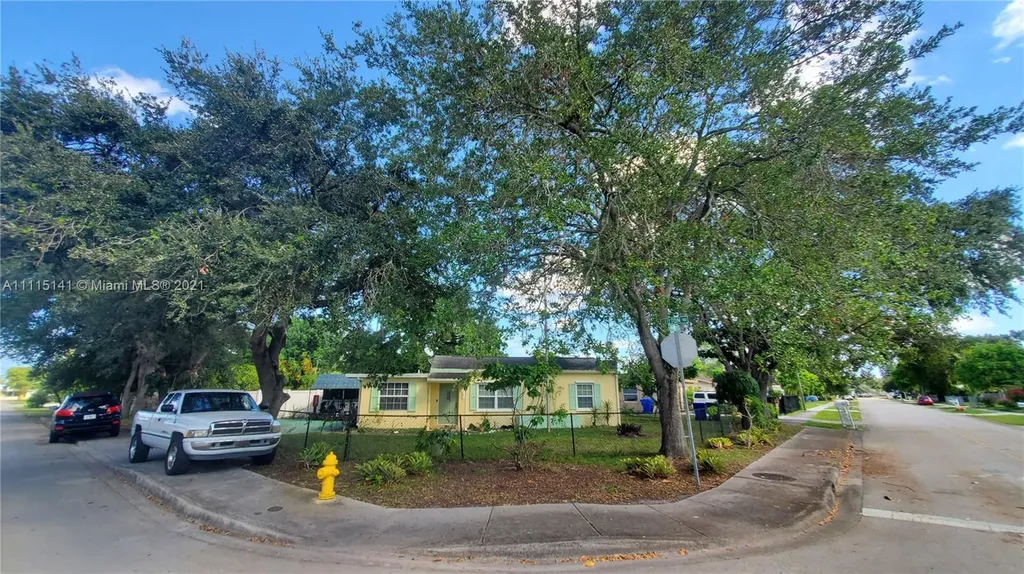 101 Marion Road West Park FL 33023
