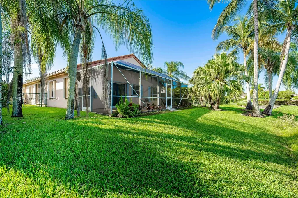 18597 NW 19th Street Pembroke Pines FL 33029