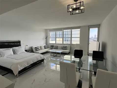 100 Lincoln Road Miami Beach FL 33139