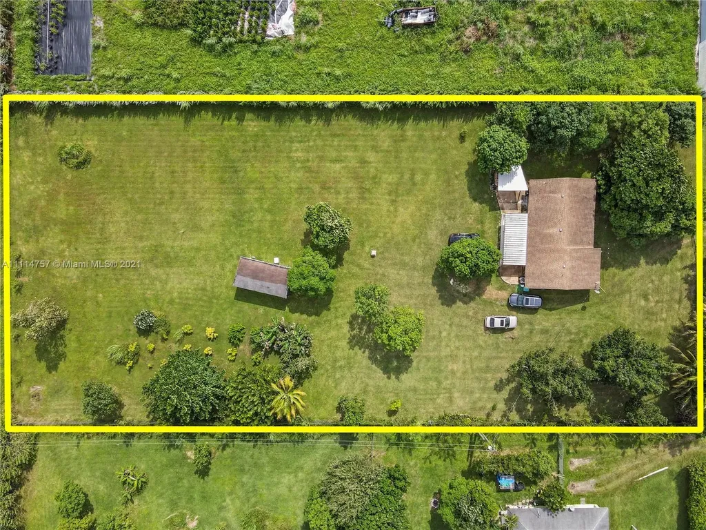 24181 SW 217th Avenue Homestead FL 33031