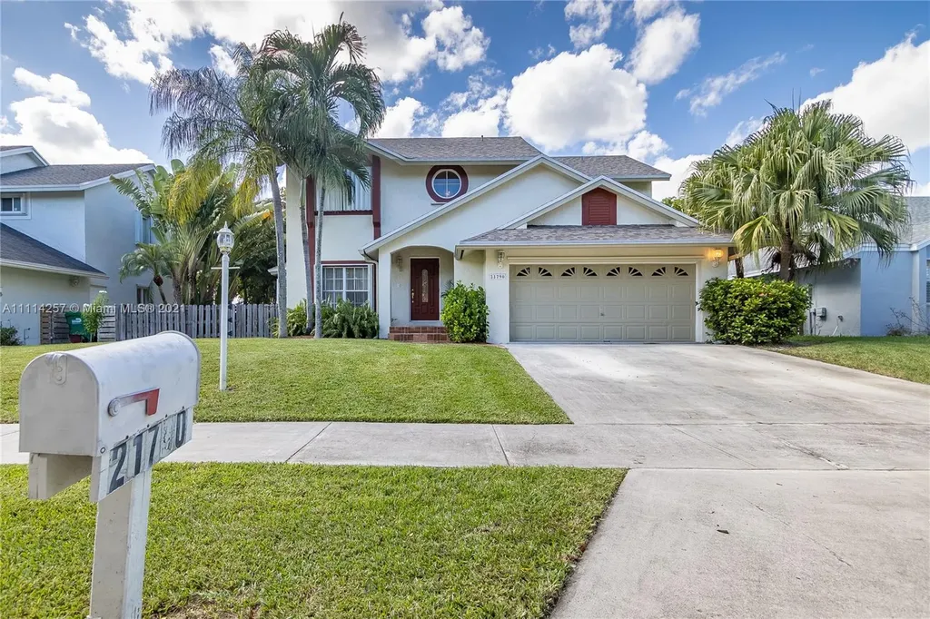 21790 SW 98th Avenue Cutler Bay FL 33190
