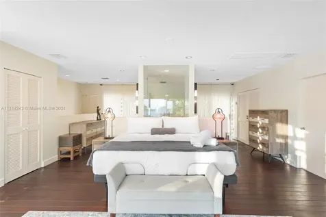 7305 Belle Meade Island Drive Miami FL 33138