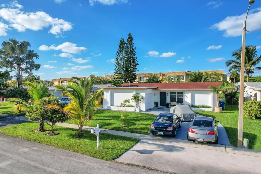 8661 NW 29th Street Sunrise FL 33322